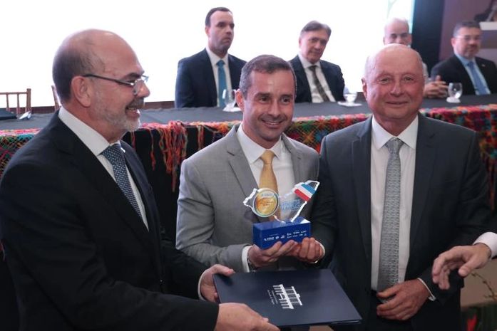 TCE recebe selo ouro na abertura de evento nacional da transparência pública