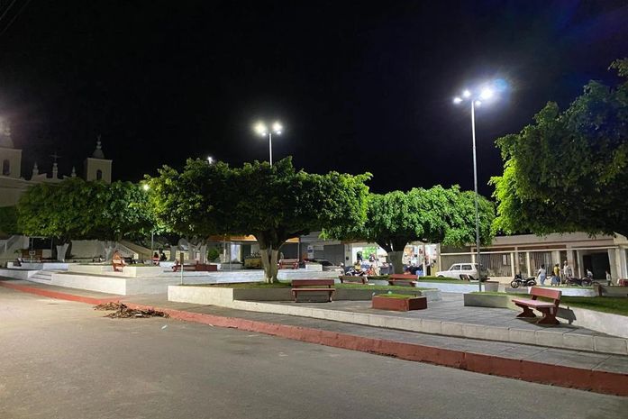 Prefeitura de Santana do Mundaú segue modernizando sistema de iluminação pública