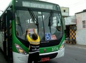 Três ônibus da Veleiro são autuados e removidos após realizarem transporte clandestino
