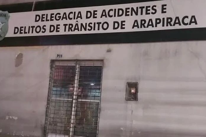 Criminosos arrombam Delegacia de Trânsito e furtam objetos em Arapiraca