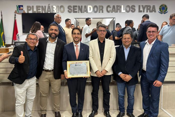 Guilherme Lopes recebe título de cidadão honorário e passa a ser também filho de São Miguel dos Campos