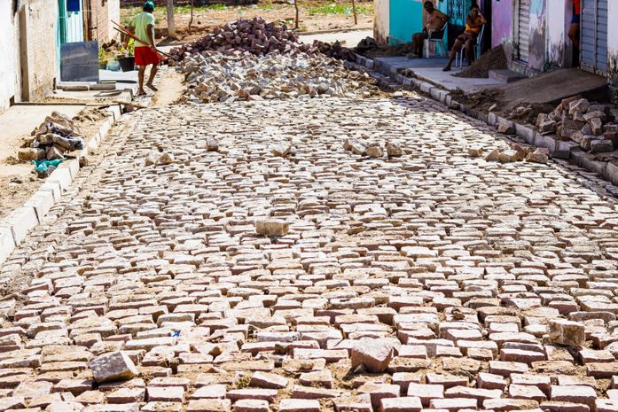 Obras na Vila Maria avançam e resultados já podem ser vistos pelos moradores da comunidade