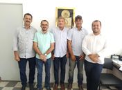 Marlan Ferreira dá posse a três novos secretários em Limoeiro de Anadia 