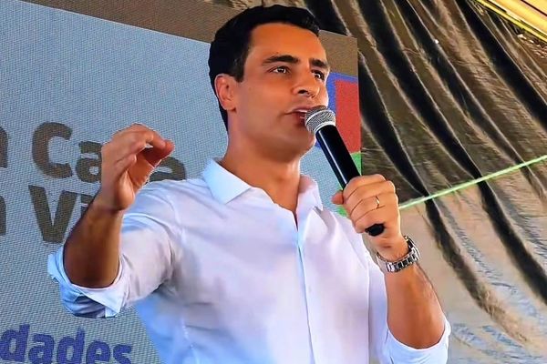 TRE-AL ordena retirada de "deepfake" contra JHC e manda Facebook identificar autores