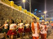 Blocos tradicionais “Trovadores, Trovoletas e Borboletas” encantam turistas em Piranhas 
