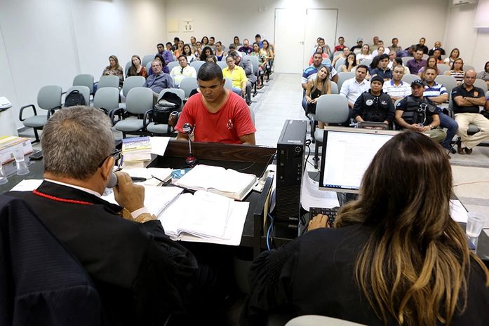 Acusado de matar estudante em Olho D' Água das Flores é condenado a 28 anos de reclusão
