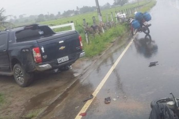 Colisão entre caminhonete e moto deixa motociclista morto na AL-225