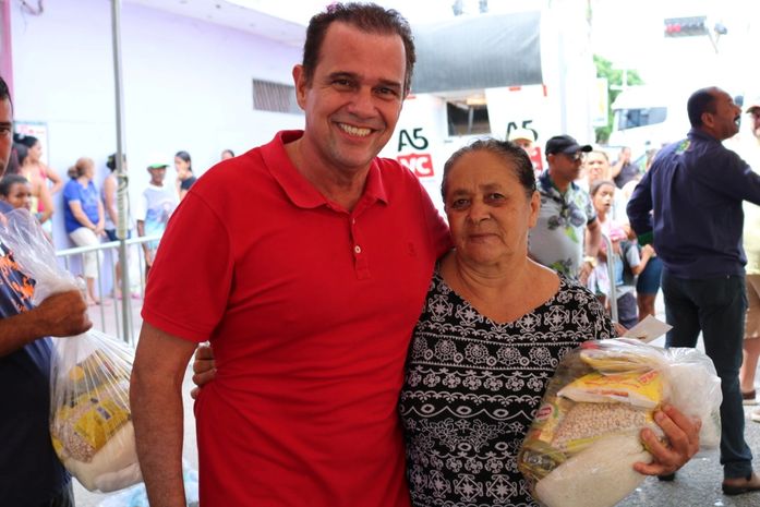 16ª edição da Campanha Padroeira Solidária beneficia mais de 3 mil famílias carentes em Arapiraca