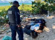 Mais de 50 pedras de crack enterradas na praia: cinco são presos por tráfico na Jatiúca