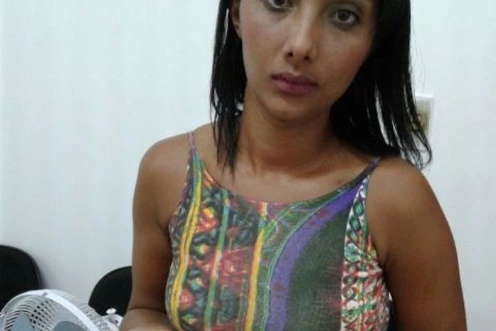 Débora Priscila Souza foi presa ao tentar entrar com drogas na Casa de Custódia