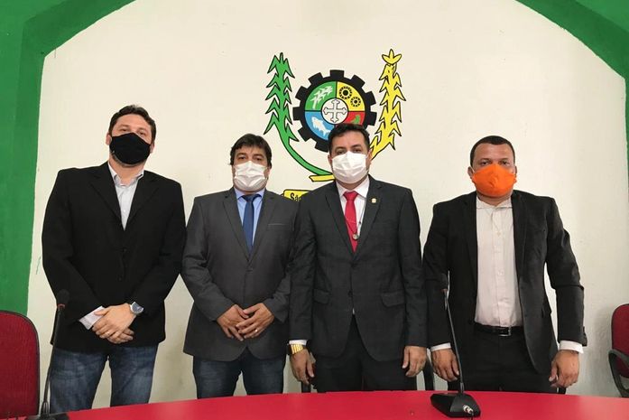 Mesa Diretora assegura reeleição para o biênio 23/24 com um vitória de 12 x 1