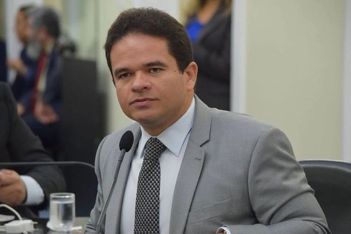 Marcelo Vitor pode ganhar apoio de Lira e Renan Filho para chegar ao Governo