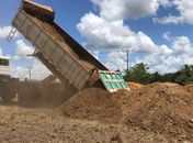 Prefeitura de Branquinha realiza aterro para a construção do centro administrativo