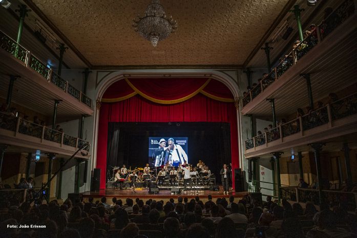 Teatro Deodoro celebra 113 anos com 10 dias de espetáculos; confira programação