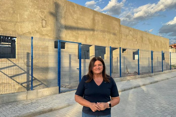 Ziane Costa celebra avanço na construção da sede da Guarda Municipal e da SMTT