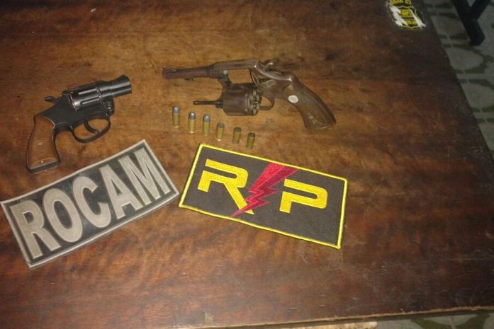Dois jovens morrem em troca de tiros com a PM após roubar carro em Arapiraca