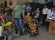 Complexo Tarcizo Freire entrega órteses e cadeira de rodas a pacientes
