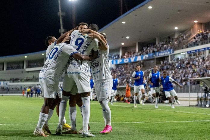 CSA vence o Ferroviário e garante vaga na semifinal da Copa do Nordeste

