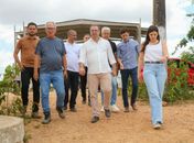 Prefeito Luciano e secretários visitam o Morro Santo da Massaranduba