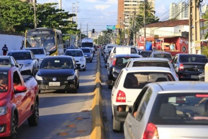 Primeira parcela do IPVA de veículos com placas finais 9 e 0 deve ser paga até 30 de junho
