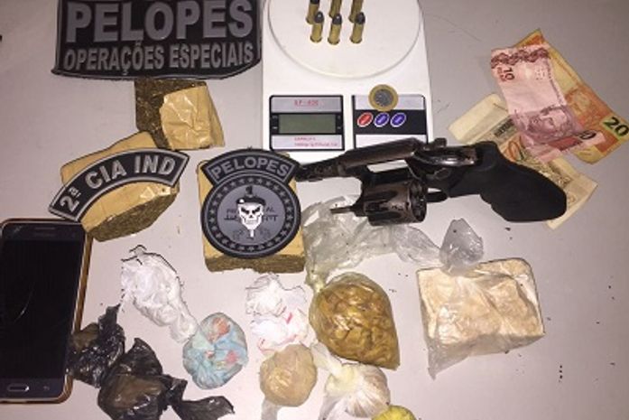 2ª CPM/I apreende arma de fogo e drogas com dois indivíduos em Colônia Leopoldina