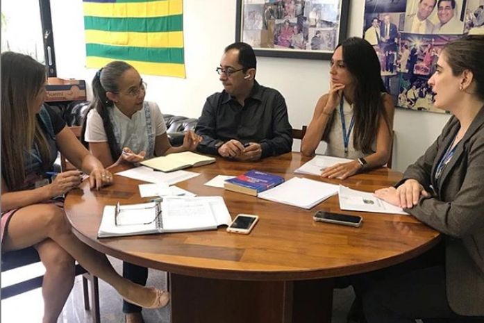 Heloísa Helena participa, como voluntária, de mandato de Kajuru