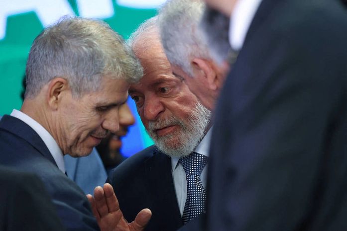 Publicidade no governo Lula: marqueteiro será afinal um “gênio” ou uma “besta”?