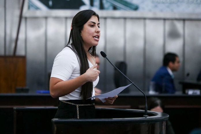 Sancionada Lei para Atendimento de Estudantes com TDAH na Rede Pública Estadual de autoria da Deputada Gabi Gonçalves