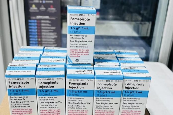 Sesau recebe 1º lote de antídotos para tratamento de intoxicação por metanol em bebidas alcoólicas