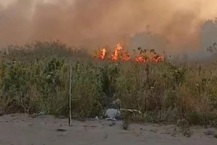 Homem é preso suspeito de provocar incêndio criminoso na Rota do Mar, em Maceió