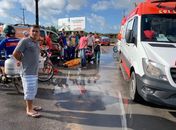 Acidente envolvendo carro e moto deixa um homem ferido