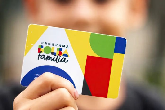 Caixa começa a pagar Bolsa Família de abril