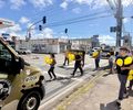 Estudantes fazem ação no trânsito para marcar Setembro Amarelo
