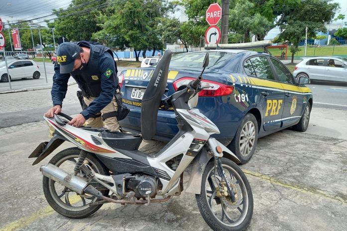 Mais de 60 veículos são recolhidos e 10 pessoas são presas durante a Operação Corpus Christi
