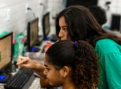 Alunos da Escola Pompeu Sarmento participam de aulas de robótica