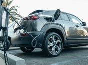 Postes usados de forma irregular para recarga de carros elétricos entram na mira do MP em Maceió