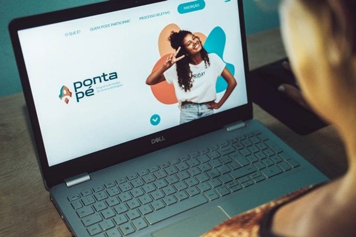 Estudantes do nível superior de AL já podem se inscrever no programa de estágio Pontapé