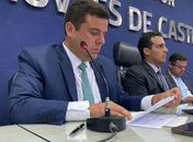 Matéria foi aprovada por unanimidade de votos após negociação da Mesa Diretora com o Sindicato dos Servidores