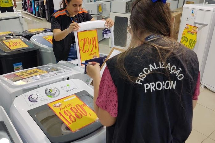 Procon Maceió orienta consumidores para a Black Friday 2022; confira