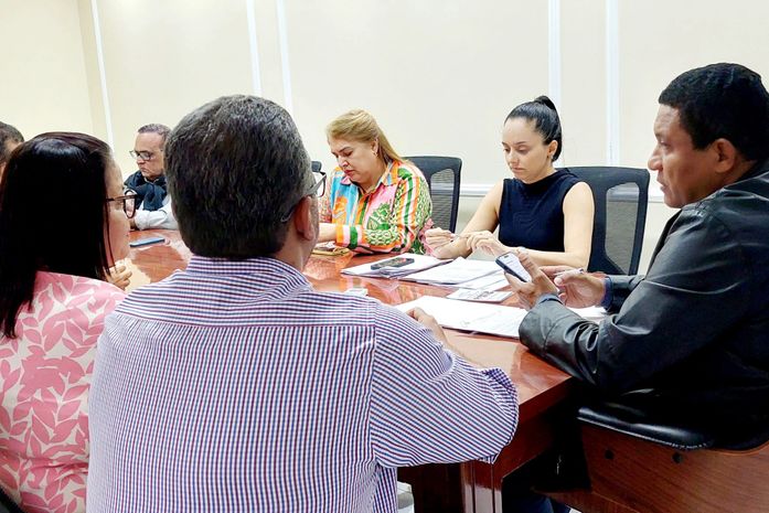 Prefeitura de Palmeira sanciona Lei que cria cargos para a realização do Concurso Público