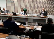 CPI: policial confirma proposta de propina e tem celular apreendido