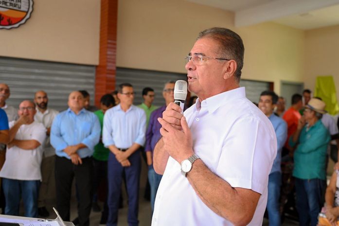 Prefeito George Clemente inaugura Terminal de Transporte Intermunicipal 
