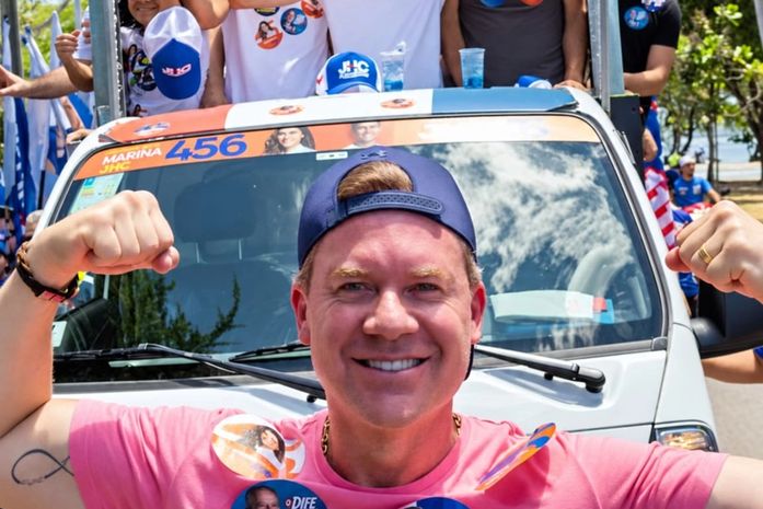 Marx Beltrão mostra força na capital e participa com JHC, Arthur Lira e Marina JHC de grande carreata em Maceió