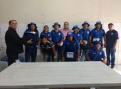 Prefeito Vinícius Lima, por meio da Secretaria de Saúde, entrega uniforme e material de trabalho a agentes de endemias