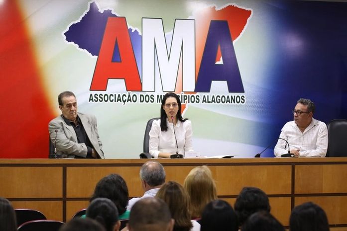 Prefeita Pauline Pereira comandou o evento, tido como o primeiro do ano