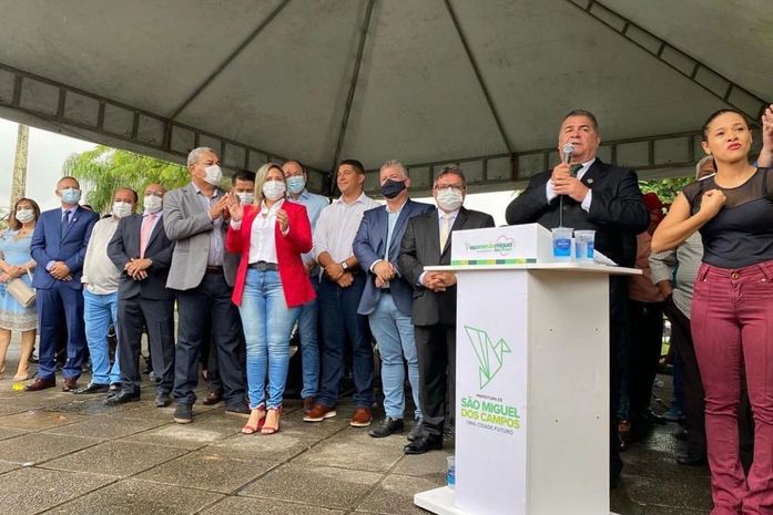 Prefeito George Clemente inaugura Pediatria, Vigilância, Ouvidoria, Conselho de Saúde, Escola e Centro de Robótica