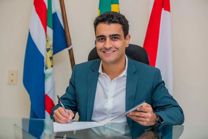 JHC ainda não desistiu de disputar o governo no próximo ano