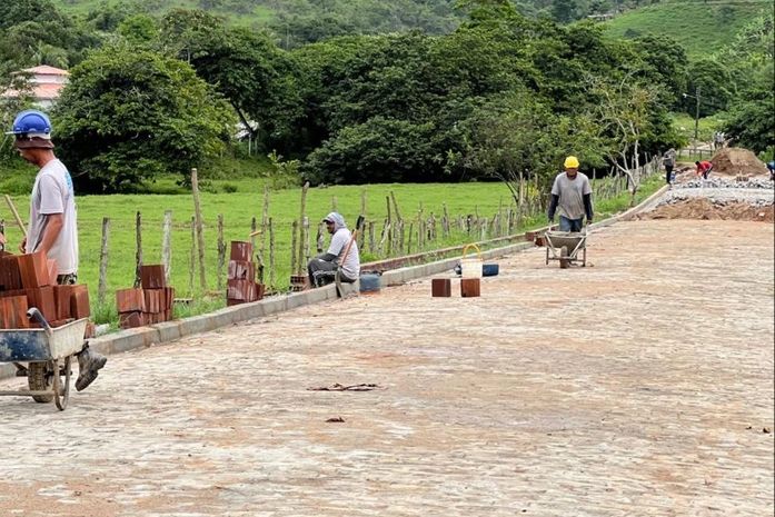 Obras de pavimentação e drenagem no assentamento Eldorado dos Carajás avançam em Branquinha