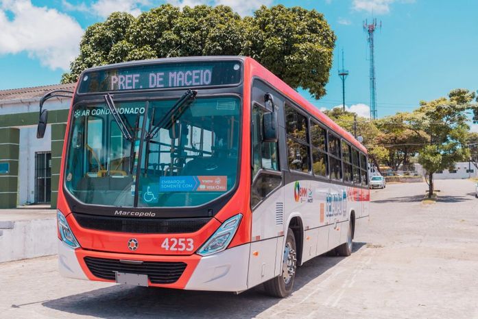 DMTT implementa nova linha 301 e reformula itinerário da linha 720 para atender à UFAL