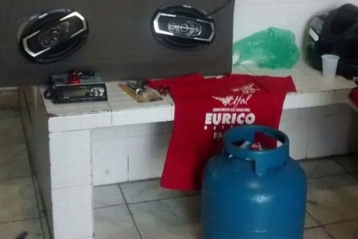 Homem é preso acusado de furto e arrombamento